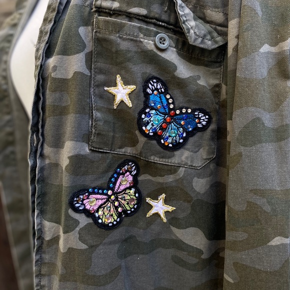 Repurposed Dolly Parton shirt with rhinestones - Picture 9 of 10